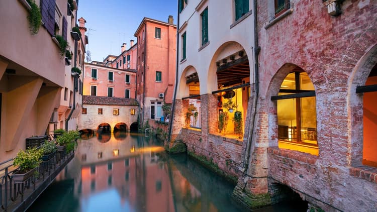 Guided visit to Treviso’s medieval town center